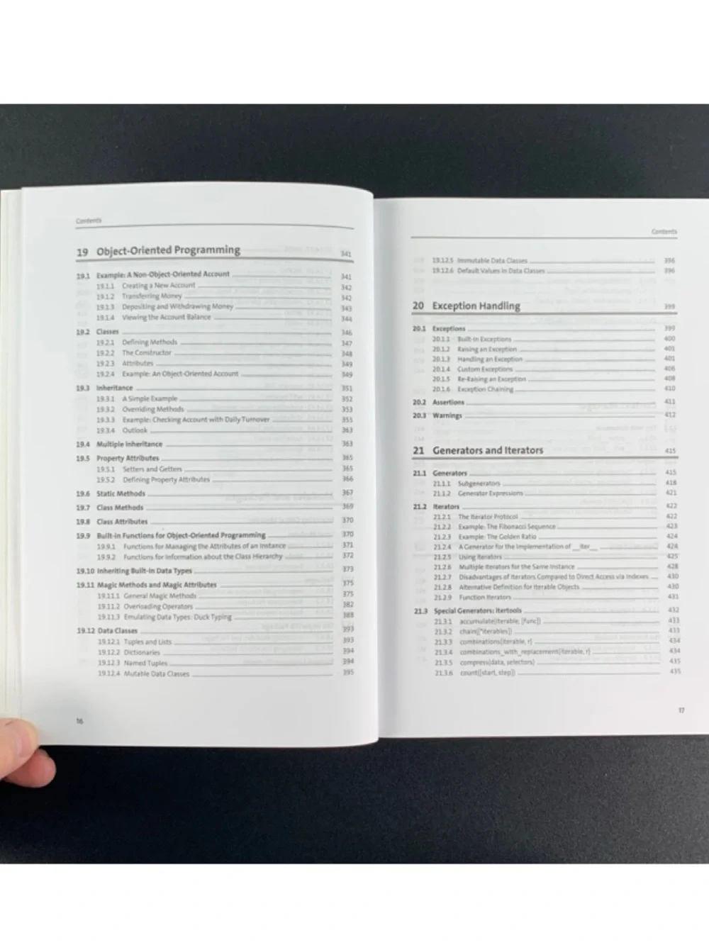 Python 3 The Comprehensive Guide. By J. Ernesti & P. Kaiser. 2024.
